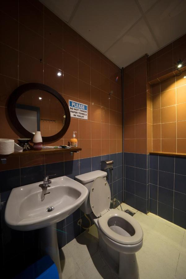 Happy Saigon Hostel Ho Chi Minh City Exterior photo